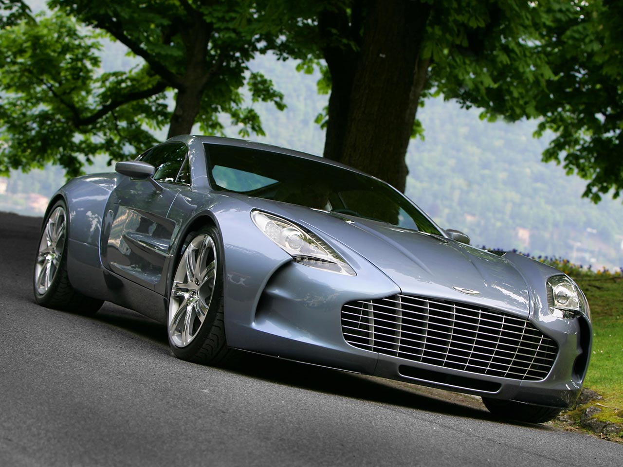 Aston Martin One-77 Picture