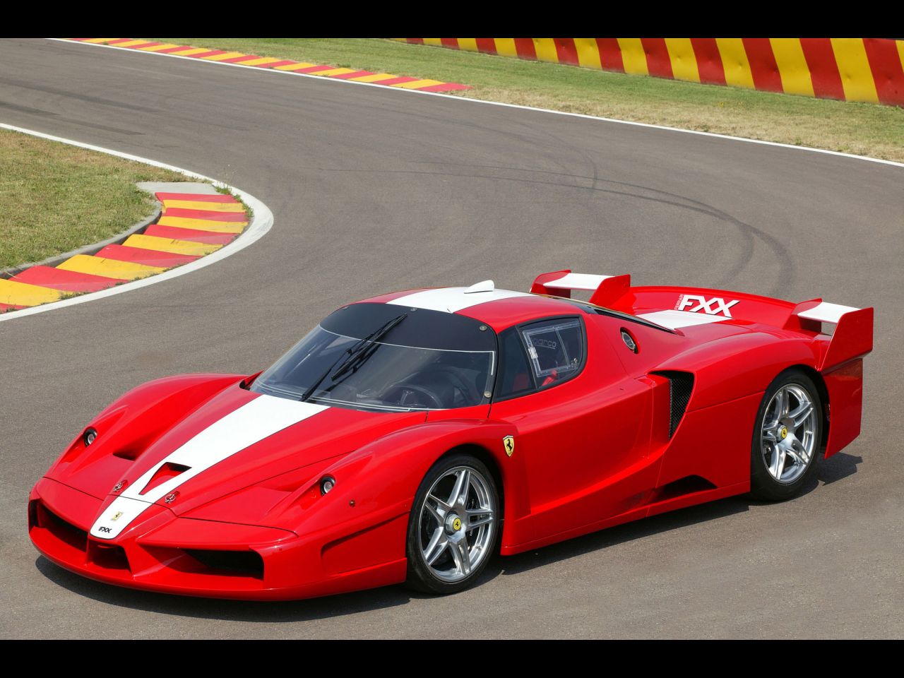 2005 Ferrari FXX Picture