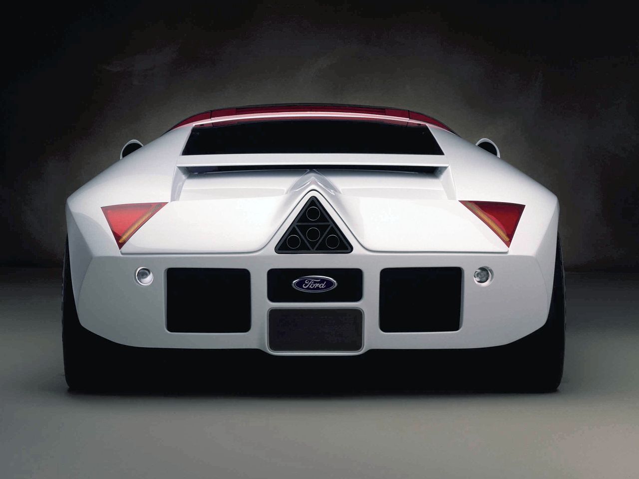 1995 Ford GT90 Picture