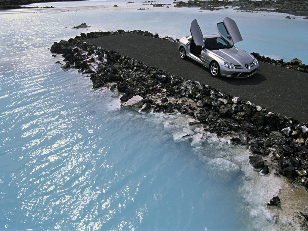 2005 Mercedes-Benz SLR McLaren Picture