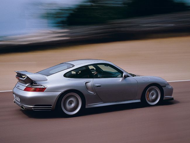 2005 Porsche 911 GT2 picture