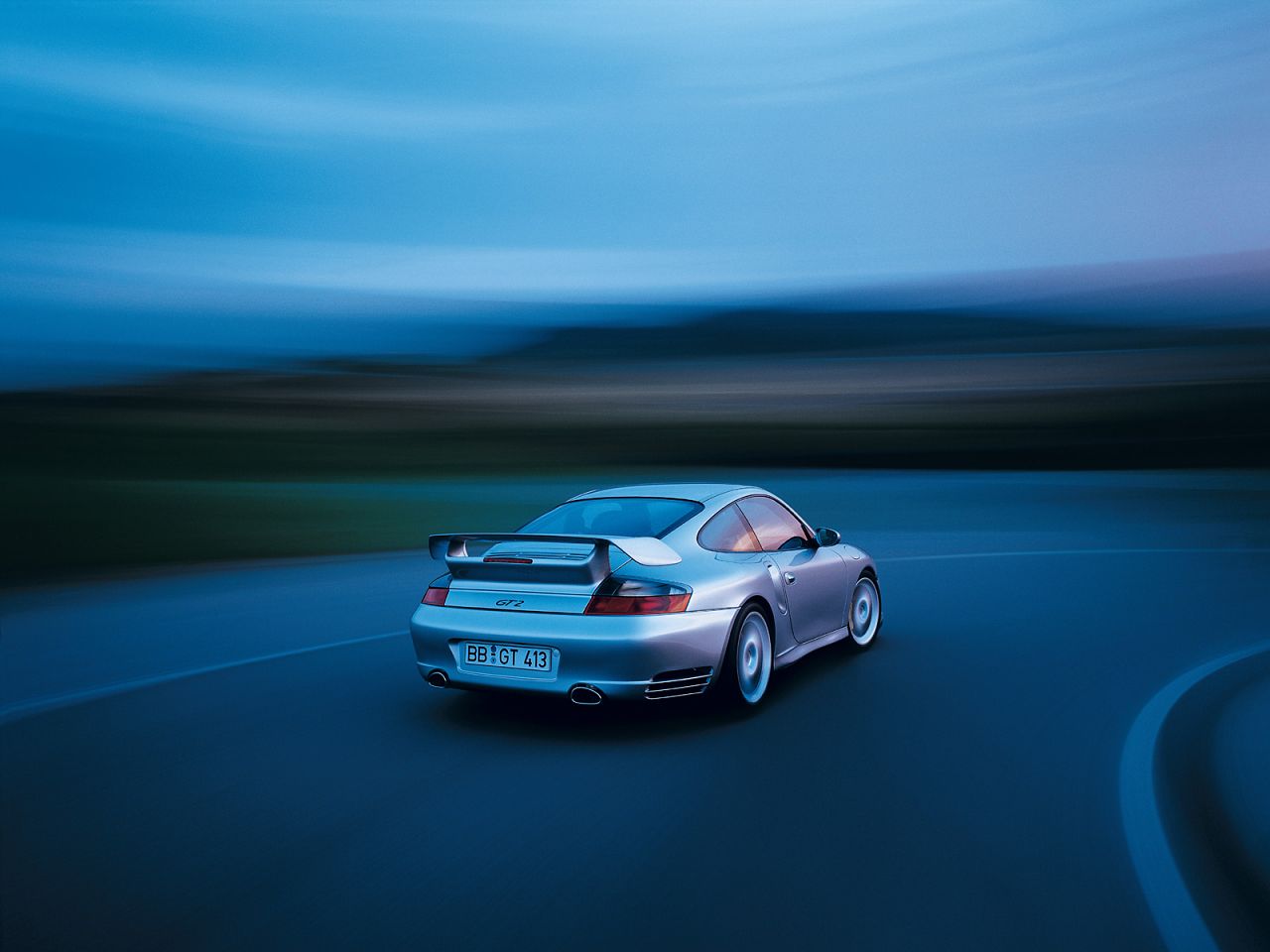 2005 Porsche 911 GT2 Picture